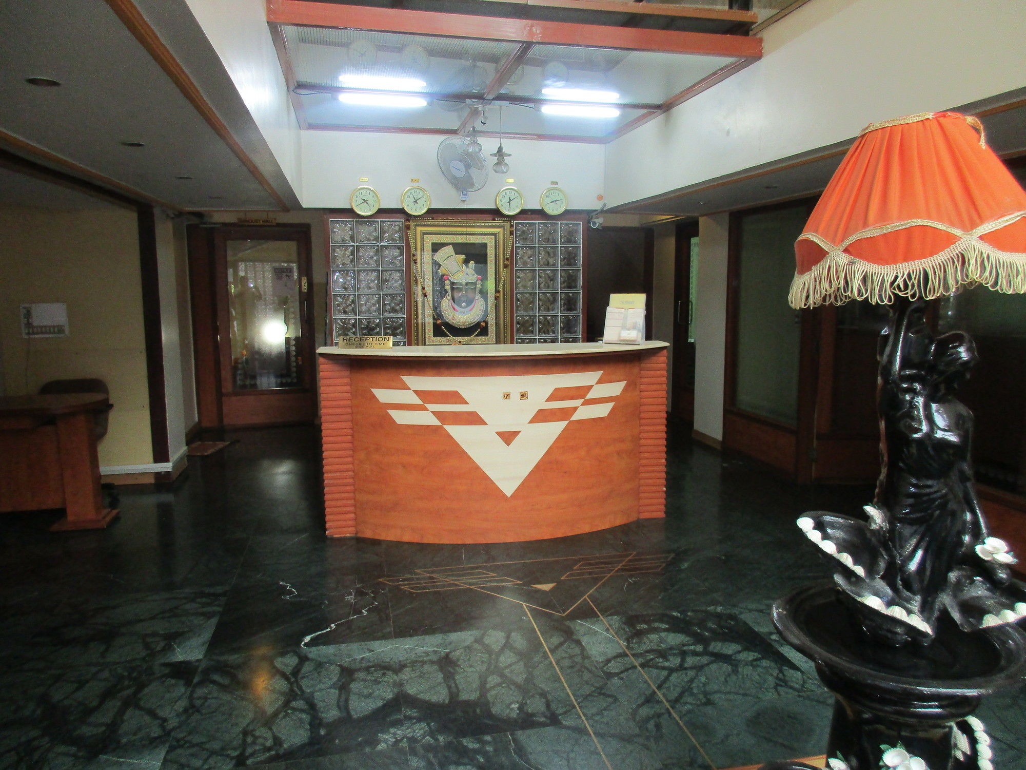 אחמדאבאד Hotel Sahaj Palace מראה חיצוני תמונה