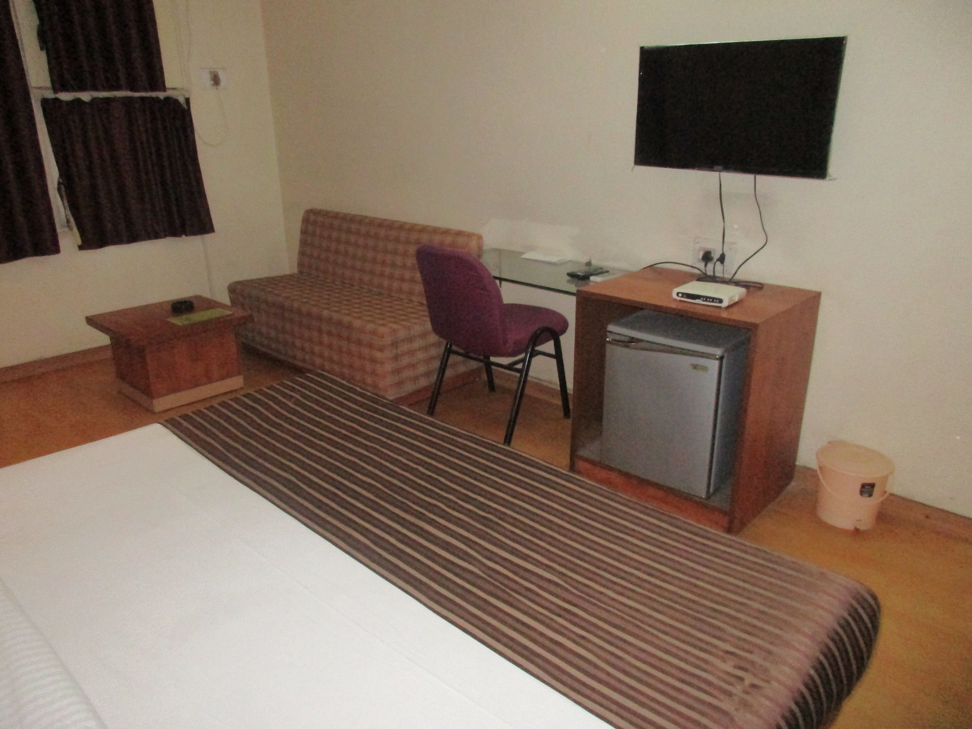 אחמדאבאד Hotel Sahaj Palace מראה חיצוני תמונה